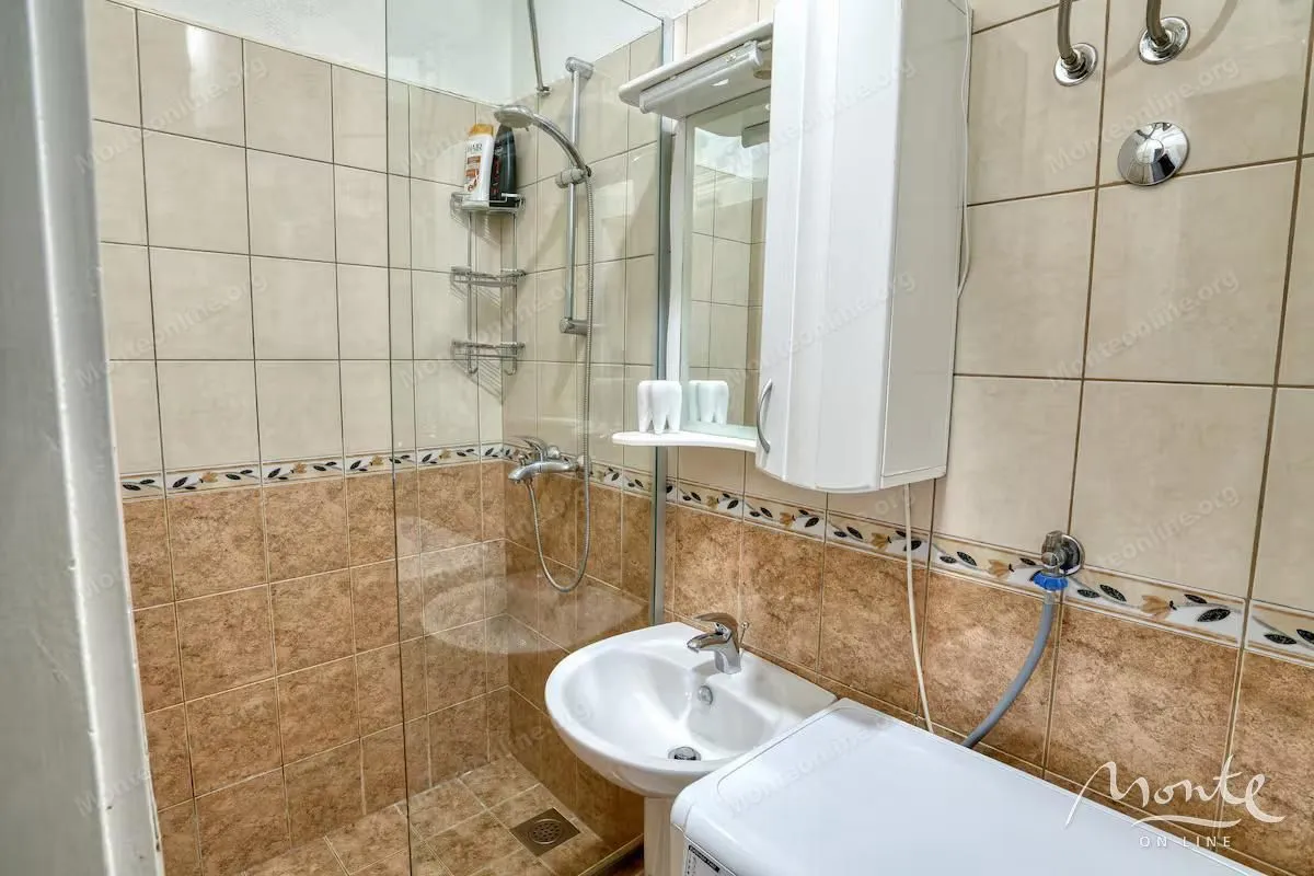Prodaja, jednosoban stan, 34m², Grad, Kotor