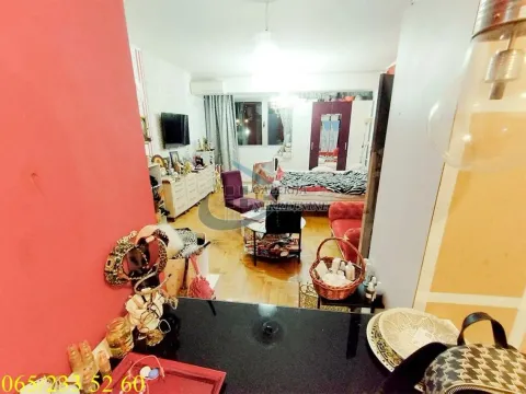 Prodaja, dvosoban stan, 57m², Vidikovački venac, Rakovica - image 3