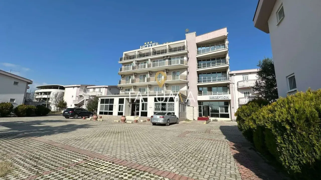 Sale, office space, 2000m², Donji Štoj, Ulcinj