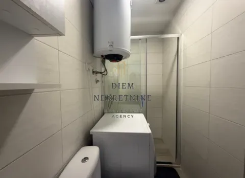 Rent, one bedroom apartment, 37m², Gornja Gorica, Podgorica - image 8