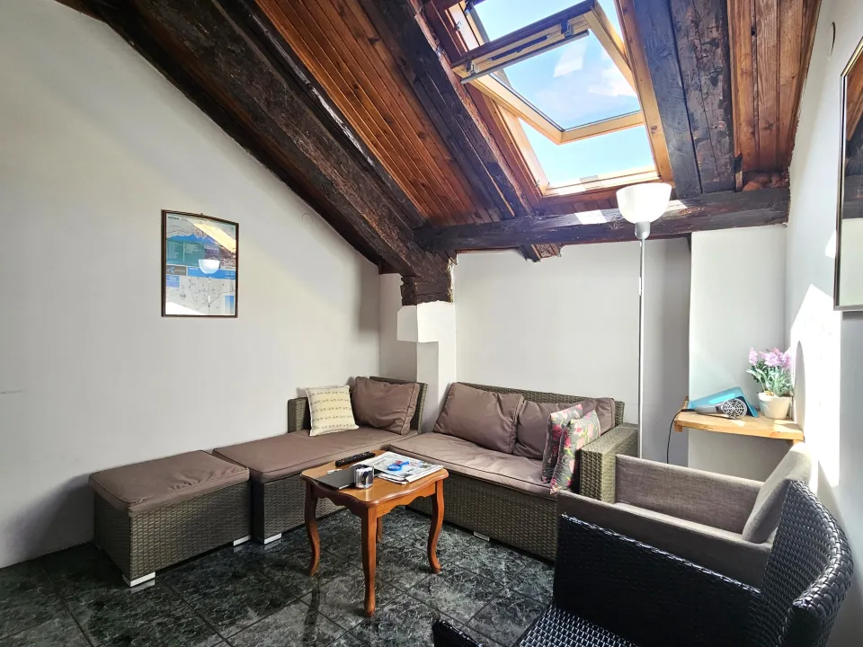 Rent, one bedroom apartment, 38m², Stari Grad Kotor, Kotor