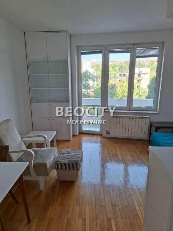 Prodaja, stan, 37m², Julino Brdo, Beograd