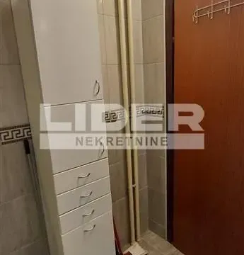 Rent, three bedroom apartment, 60m², Brace Jerković, Voždovac Sve Podlokacije - image 10