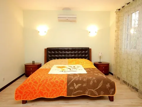 Prodaja, kuća, 300m², Sutomore, Bar - image 6