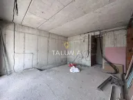 Izdavanje, poslovni prostor, 95m², City Kvart, Podgorica - image 1