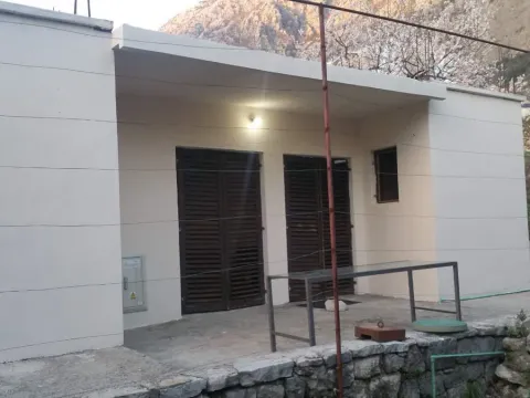 Sale, house, 100m², Dobrota, Kotor - image 23
