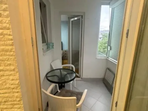 Rent, apartment, 43m², Stari Aerodrom, Podgorica - image 8