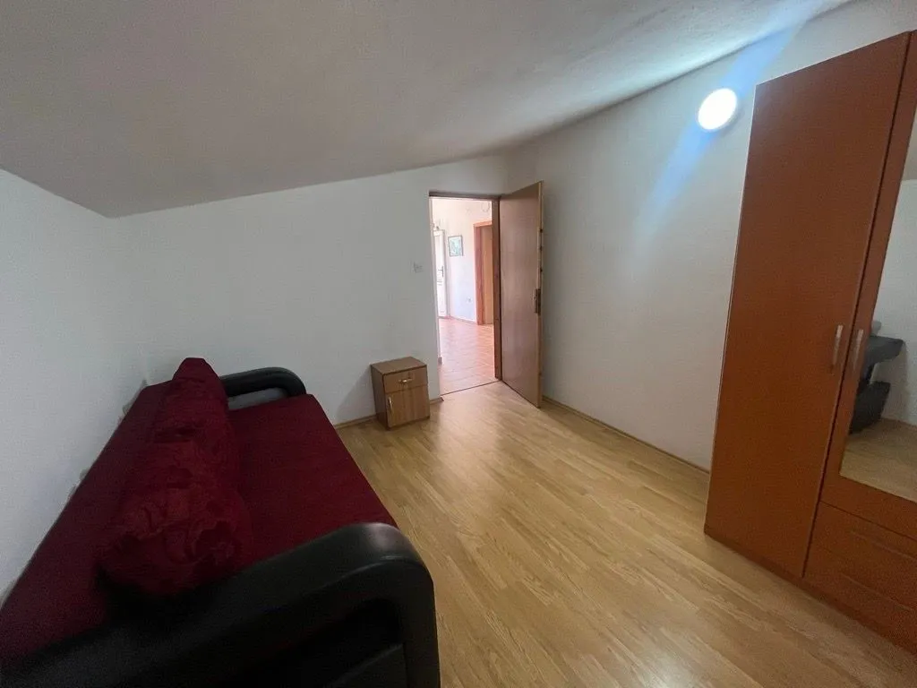 Rent, house, 120m², Bjeliši, Bar