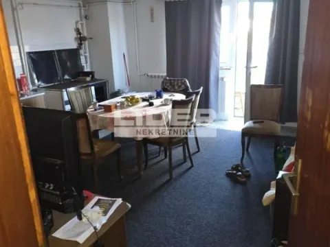 Prodaja, kuća, 247m², Voždovac Sve Podlokacije, Beograd - image 11