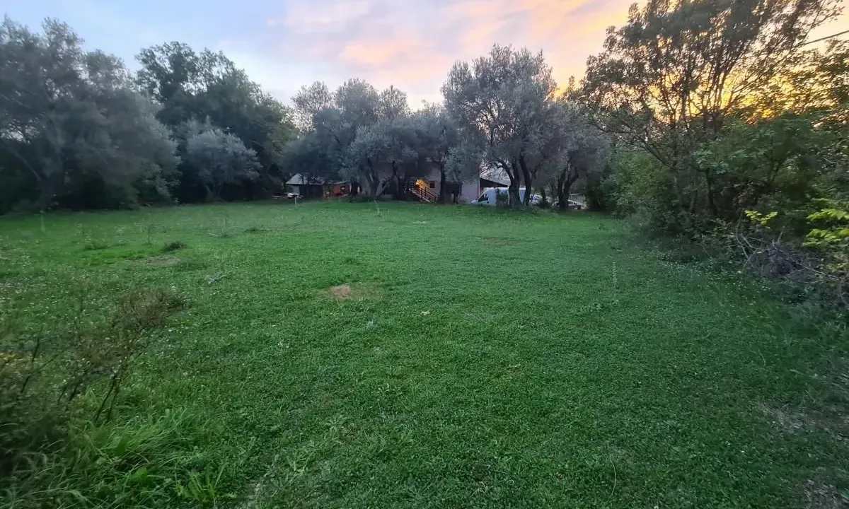 Prodaja, plac, 2200m², Kavač, Kotor