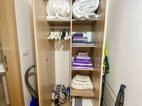 Prodaja, garsonjera, 21m², Centar, Tivat - image 10