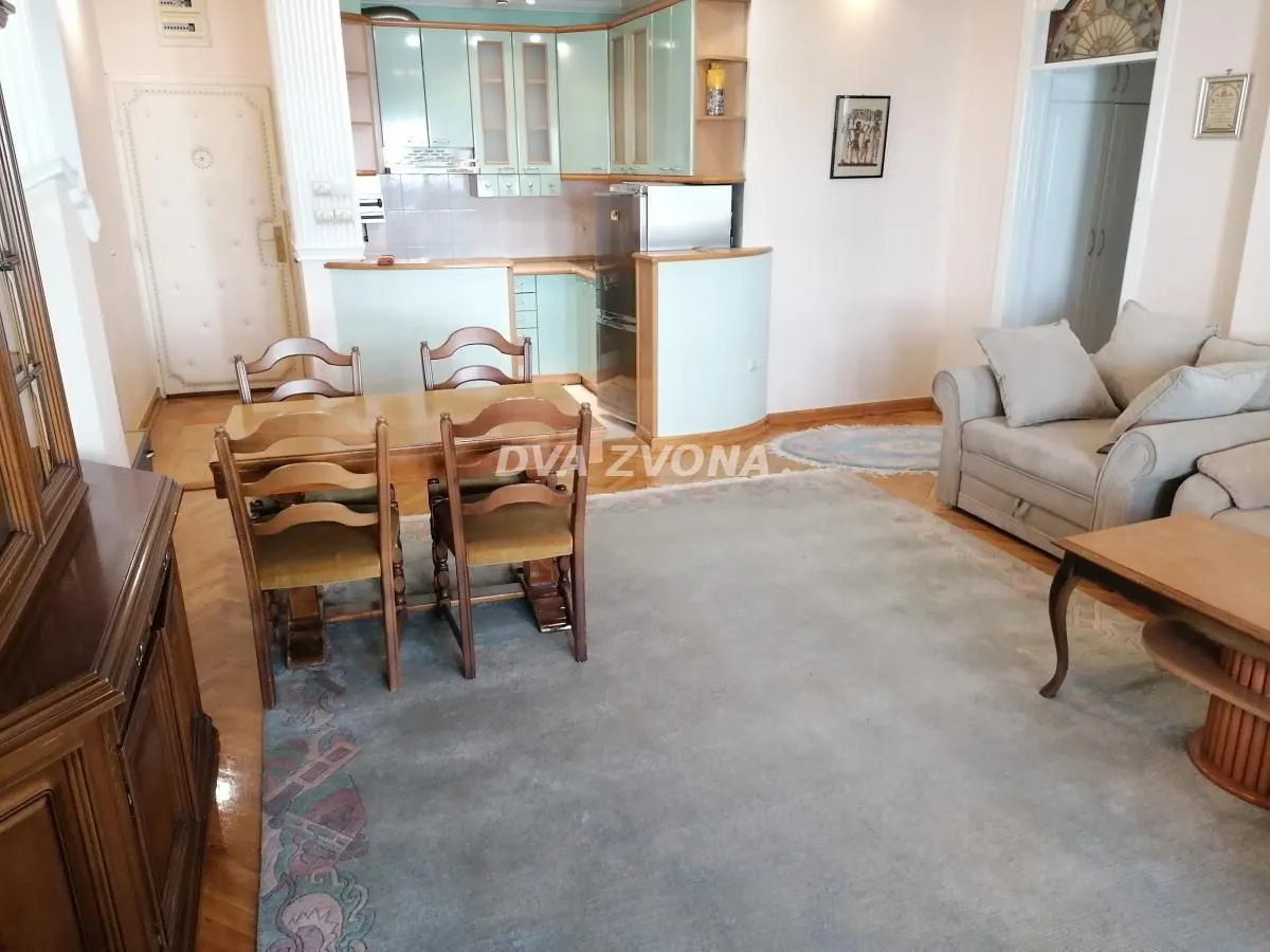 Prodaja, dvosoban stan, 56m², Grbavica, Novi Sad Sve Podlokacije