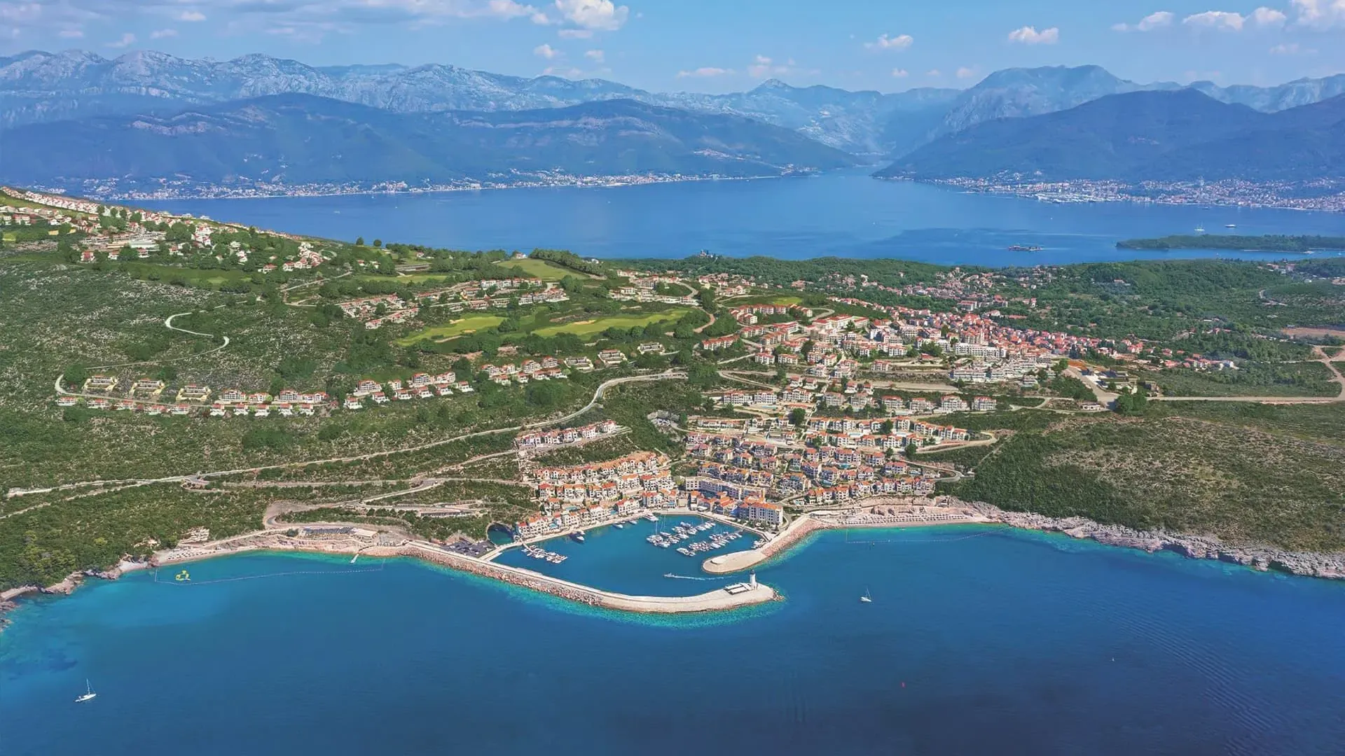 Prodaja, jednosoban stan, 60m², Luštica Bay, Tivat