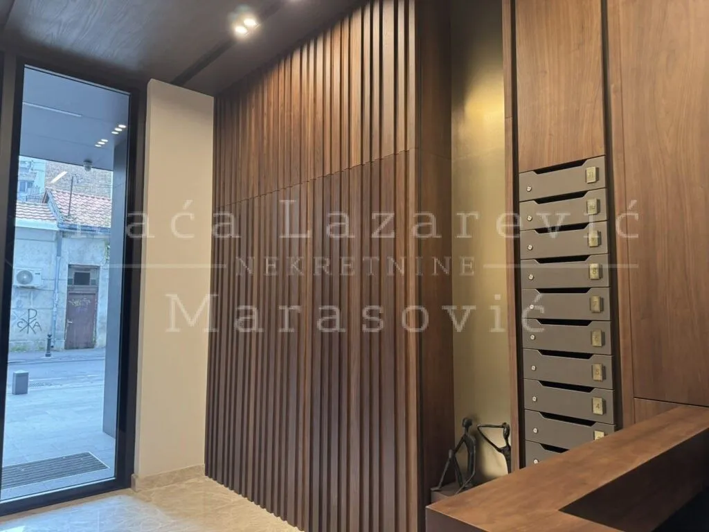 Sale, four bedroom apartment, 135m², Vračar Hram, Vračar Sve Podlokacije