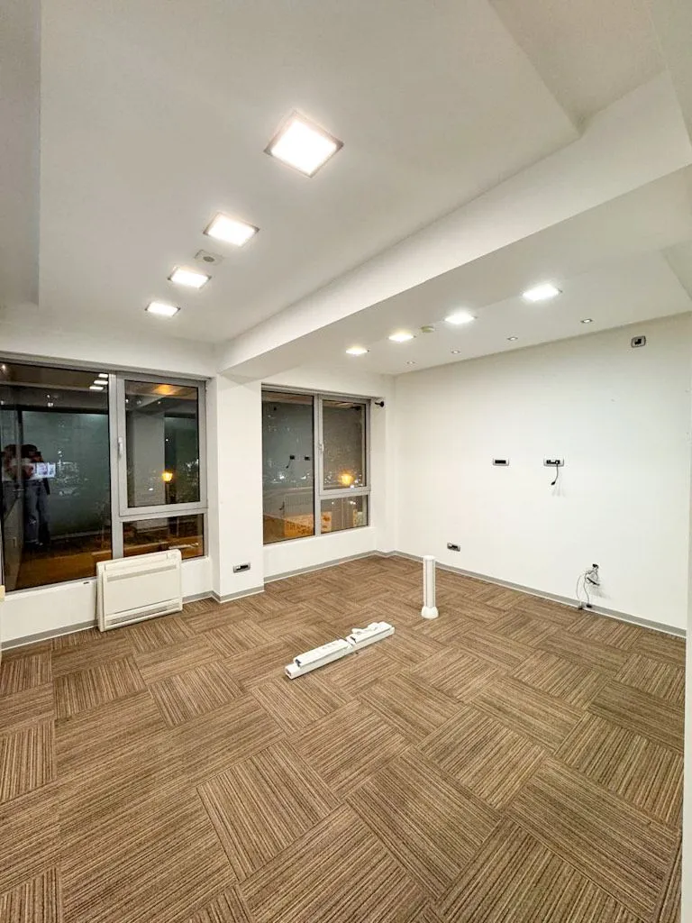 Rent, office space, 80m², Preko Morače, Podgorica