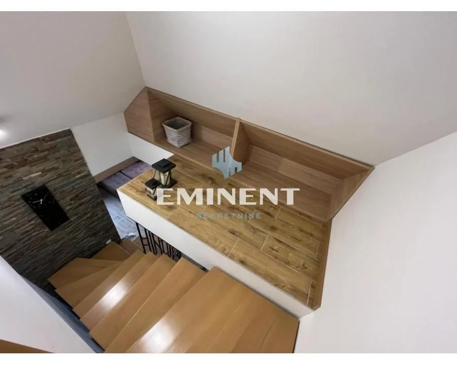 Prodaja, trosoban stan, 59m², Centar, Zlatibor