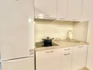 Izdavanje, garsonjera, 35m², Budva, Crna Gora - image 12