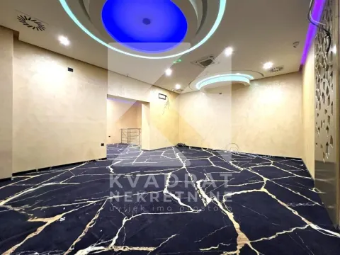 Izdavanje, poslovni prostor, 150m², Centar, Podgorica - image 5