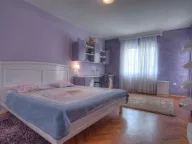 Prodaja, kuća, 930m², Tološi, Podgorica - image 8