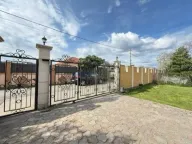 Izdavanje, kuća, 180m², Donja Gorica, Podgorica - image 3