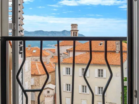 Prodaja, jednosoban stan, 70m², Budva, Crna Gora - image 21