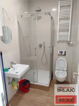 Izdavanje, jednosoban stan, 38m², Telep, Novi Sad Sve Podlokacije - image 10