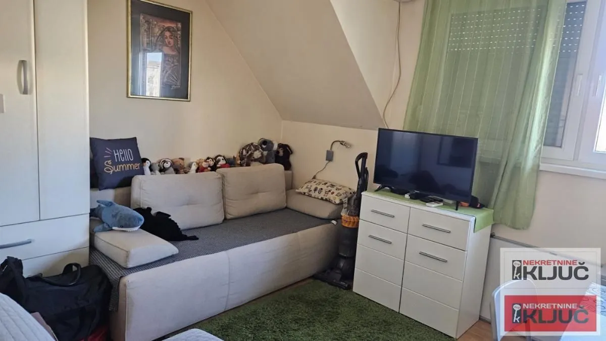 Prodaja, garsonjera, 17m², Bulevar Oslobodjenja, Novi Sad Sve Podlokacije