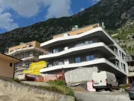 Sale, two bedroom apartment, 53m², Dobrota, Kotor - image 6