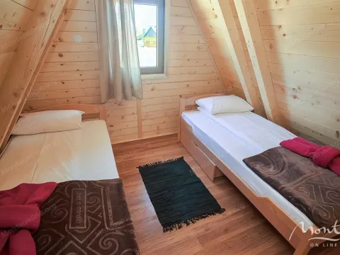 Prodaja, poslovni prostor, 219m², Borje, Žabljak - image 11