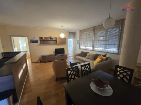 Izdavanje, trosoban stan, 69m², Cara Dušana, Novi Sad Sve Podlokacije - image 6