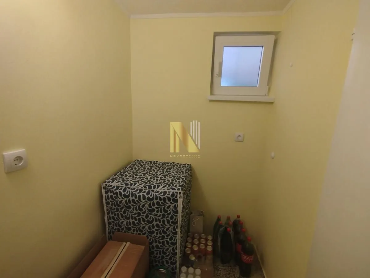 Prodaja, kuća, 128m², Salajka, Novi Sad Sve Podlokacije