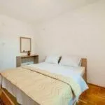 Sale, two bedroom apartment, 80m², Sveti Stefan, Budva - image 3