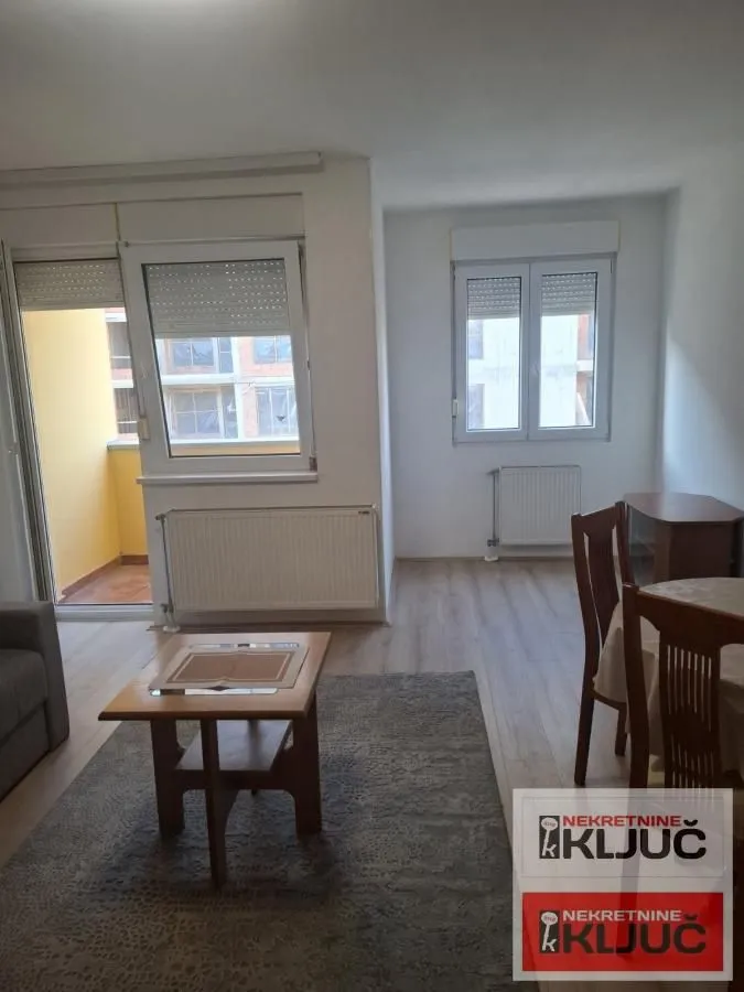 Prodaja, jednosoban stan, 34m², Kej, Novi Sad Sve Podlokacije
