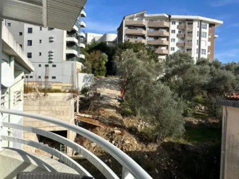 Prodaja, jednosoban stan, 52m², Bečići, Budva - image 11