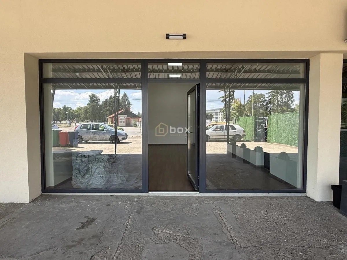 Rent, office space, 75m², Crveni Krst, Niš