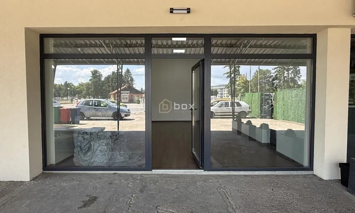 Rent, office space, 75m², Crveni Krst, Niš