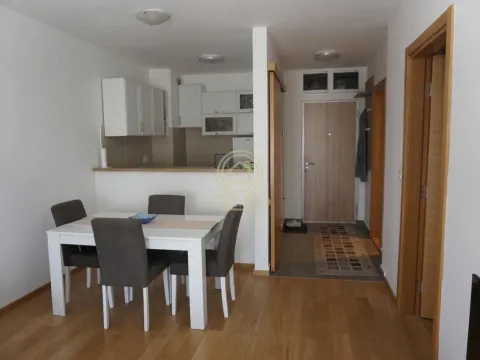 Izdavanje, dvosoban stan, 43m², Zemun Sve Podlokacije, Beograd - image 1