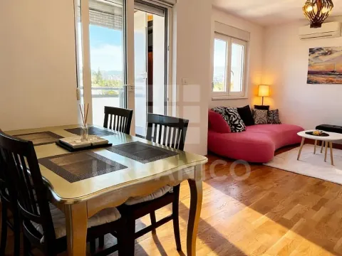 Rent, one bedroom apartment, 46m², City Kej, Podgorica - image 2