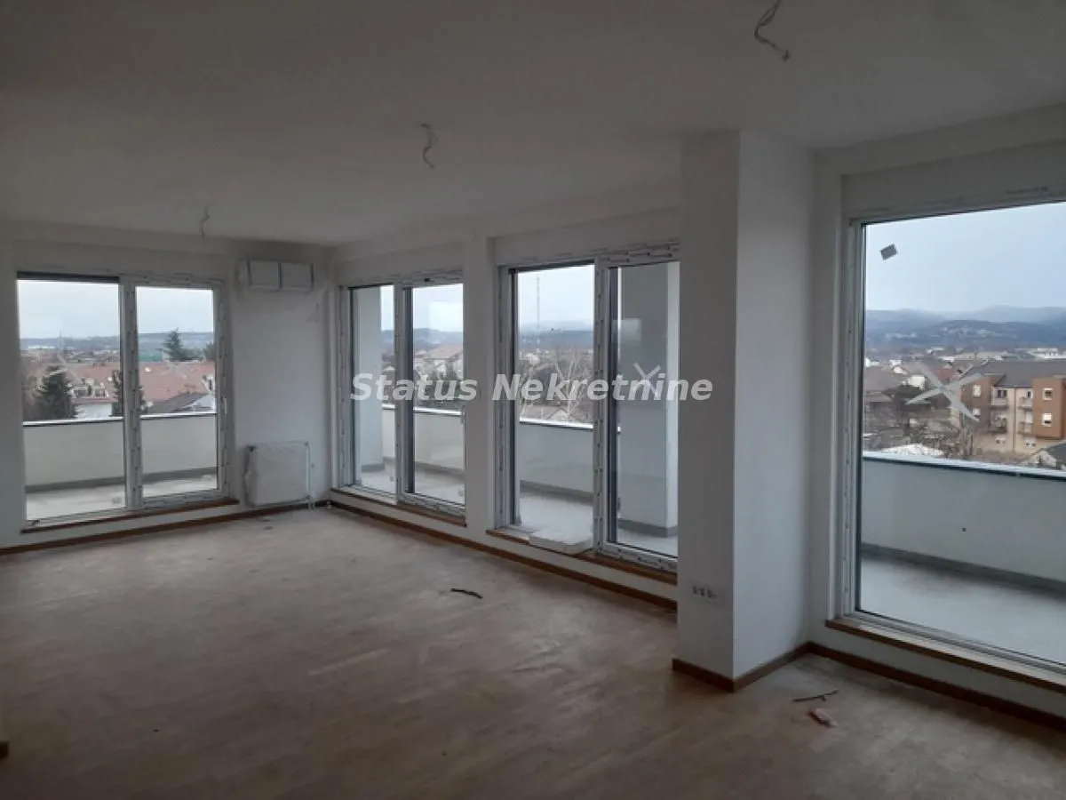 Prodaja, četvorosoban stan, 145m², Telep, Novi Sad Sve Podlokacije