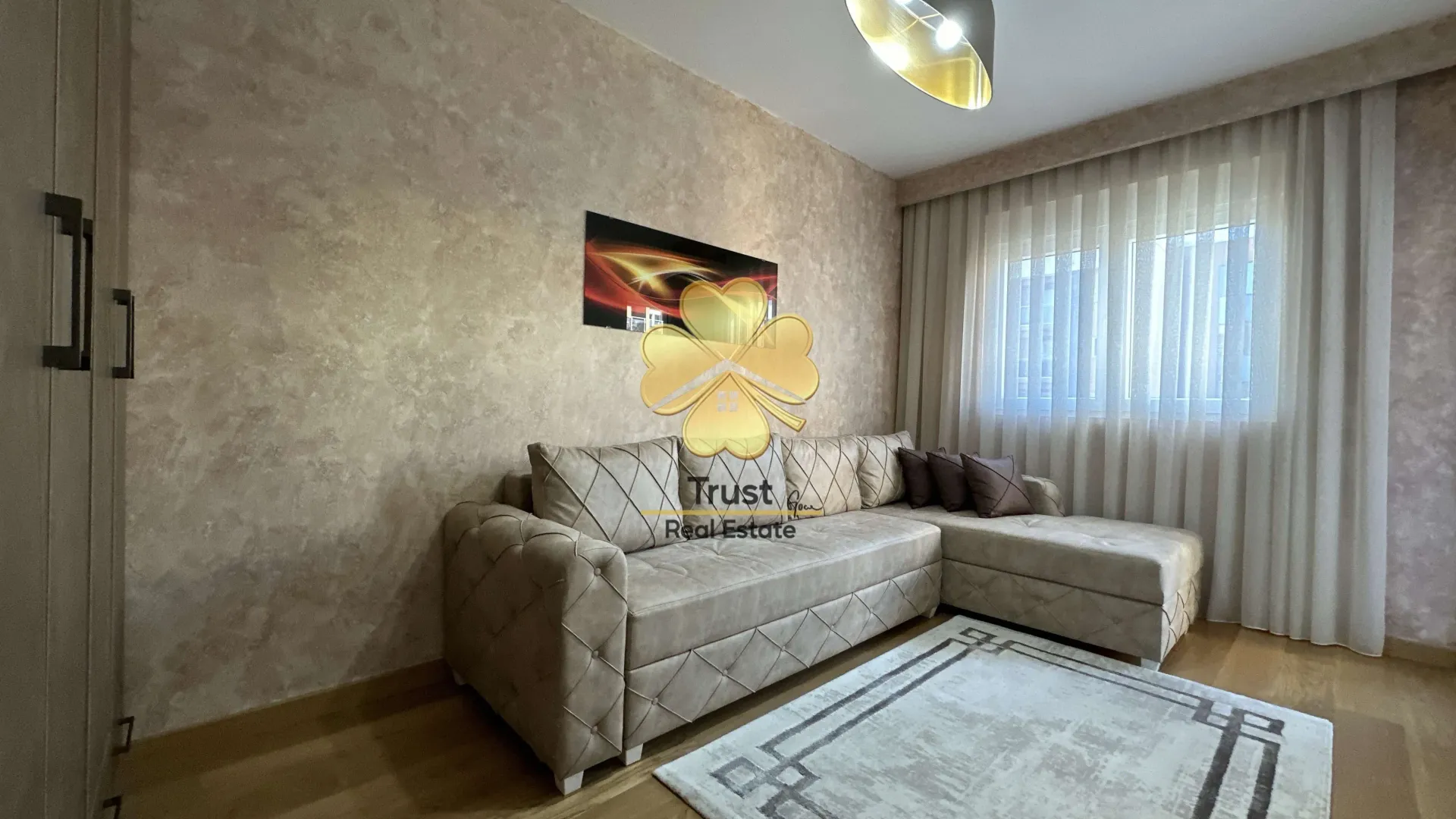 Izdavanje, dvosoban stan, 71m², New City, Podgorica