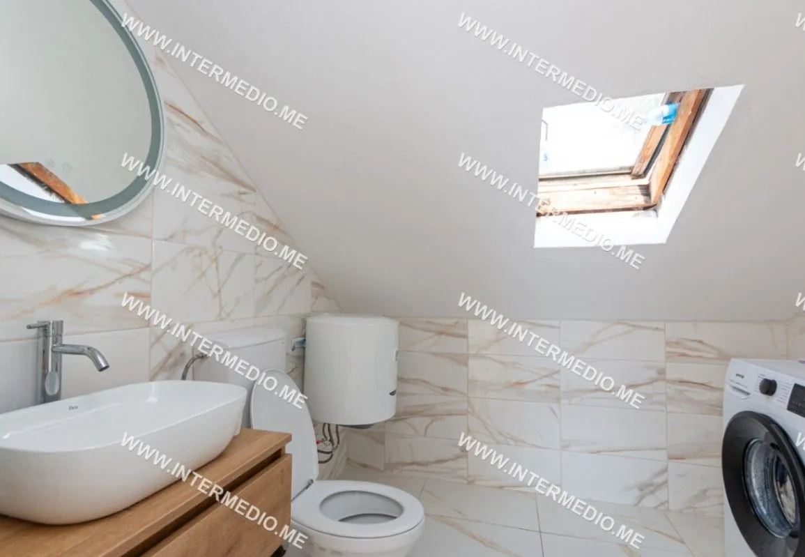 Prodaja, garsonjera, 36m², Centar, Herceg Novi