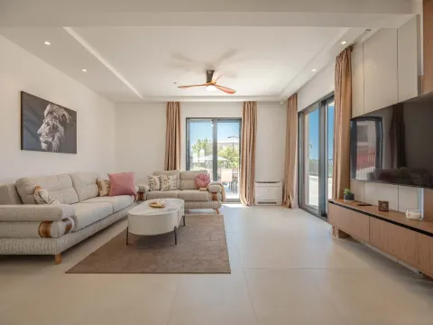 Prodaja, kuća, 318m², Reževići, Budva - image 12