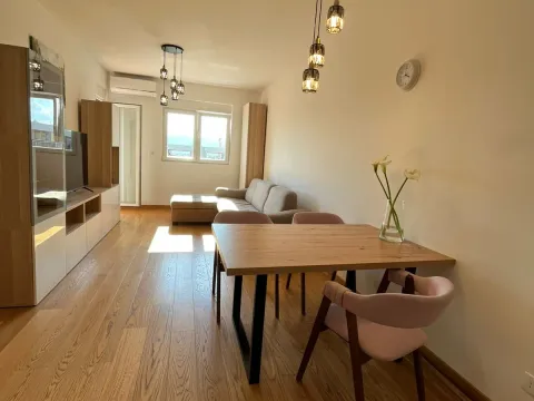 Prodaja, jednosoban stan, 46m², City Kvart, Podgorica - image 3