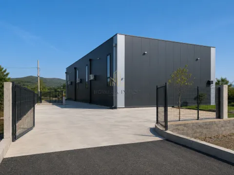 Rent, office space, 120m², Mareza, Podgorica - image 3