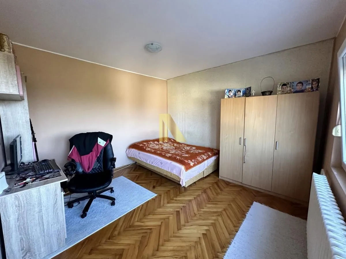 Prodaja, kuća, 157m², Sremska Kamenica, Petrovaradin