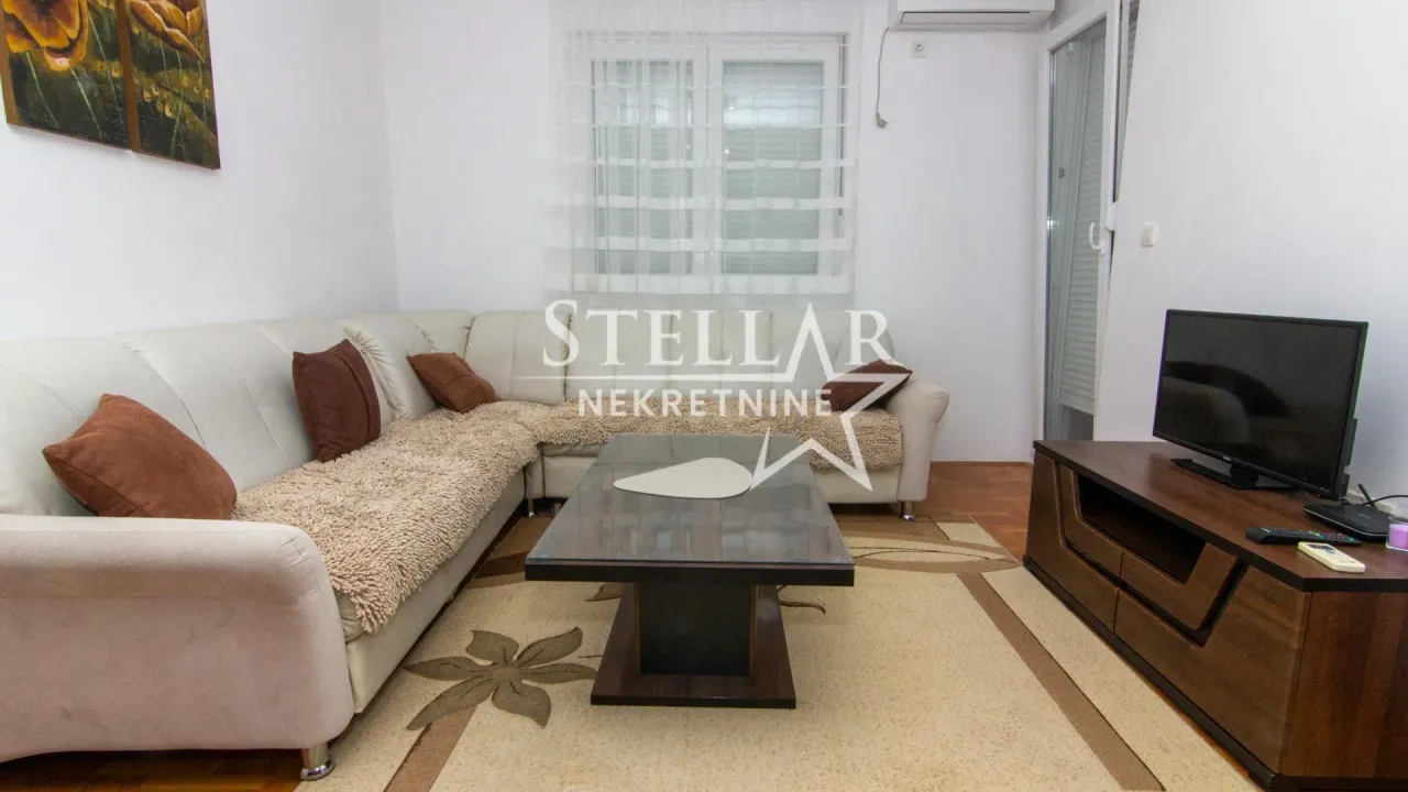 Izdavanje, dvosoban stan, 62m², Stari Aerodrom, Podgorica