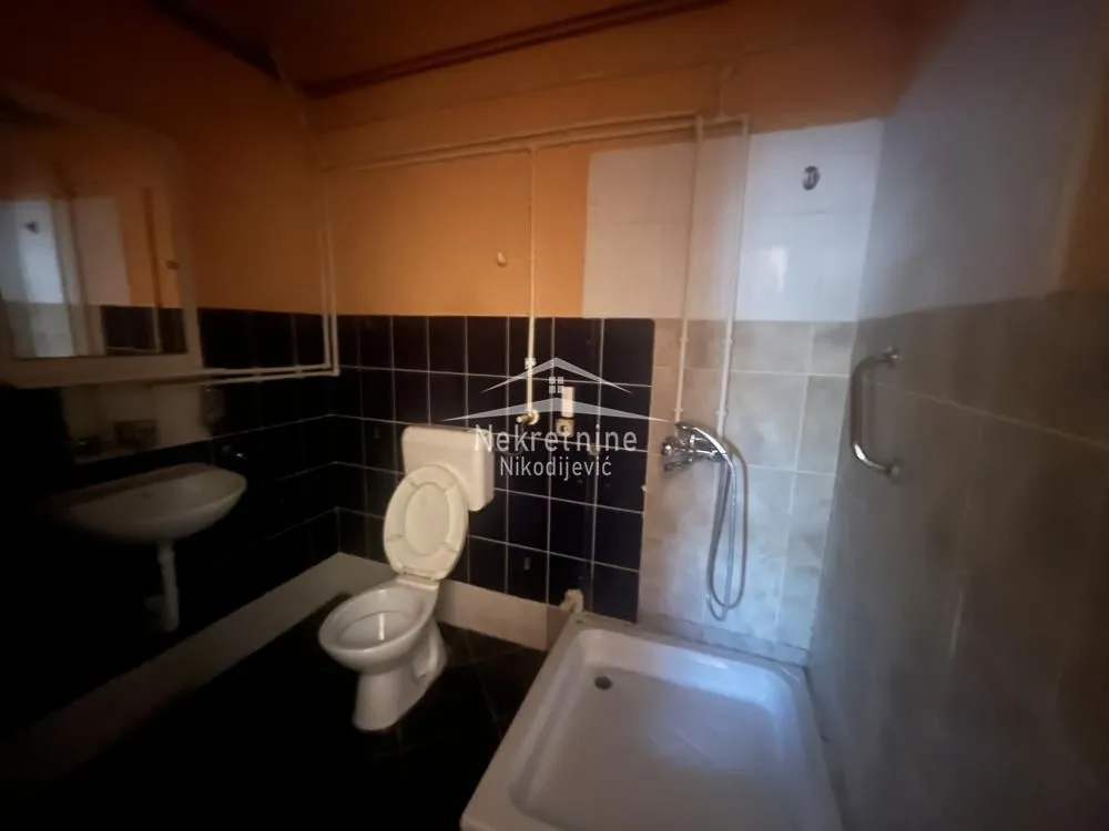 Prodaja, kuća, 387m², Alibunar, Srbija