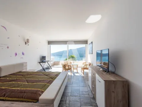 Sale, house, 760m², Đenovići, Herceg Novi - image 7