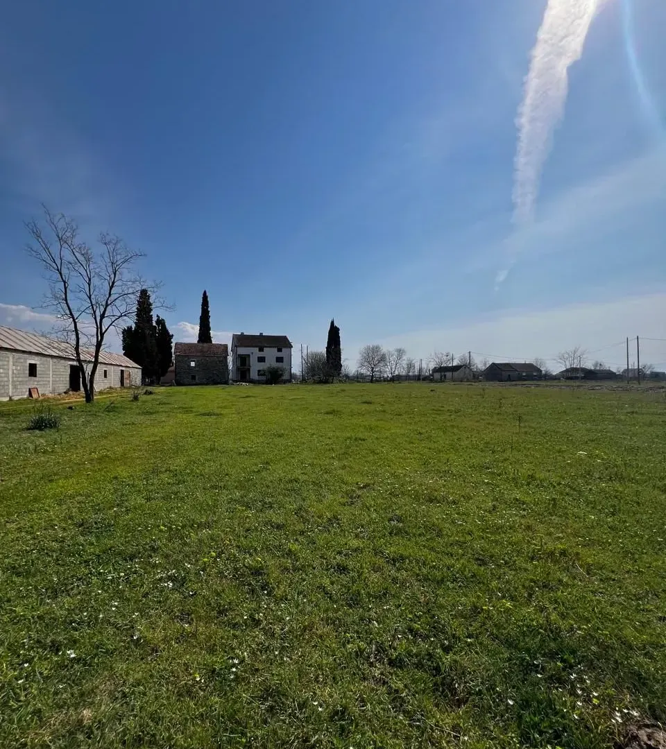 Prodaja, plac, 3730m², Golubovci, Podgorica