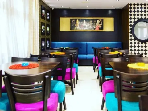 Rent, hospitality venue, 700m², Bečići, Budva - image 14